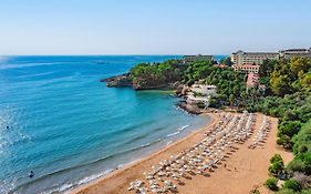 Utopia Beach Club